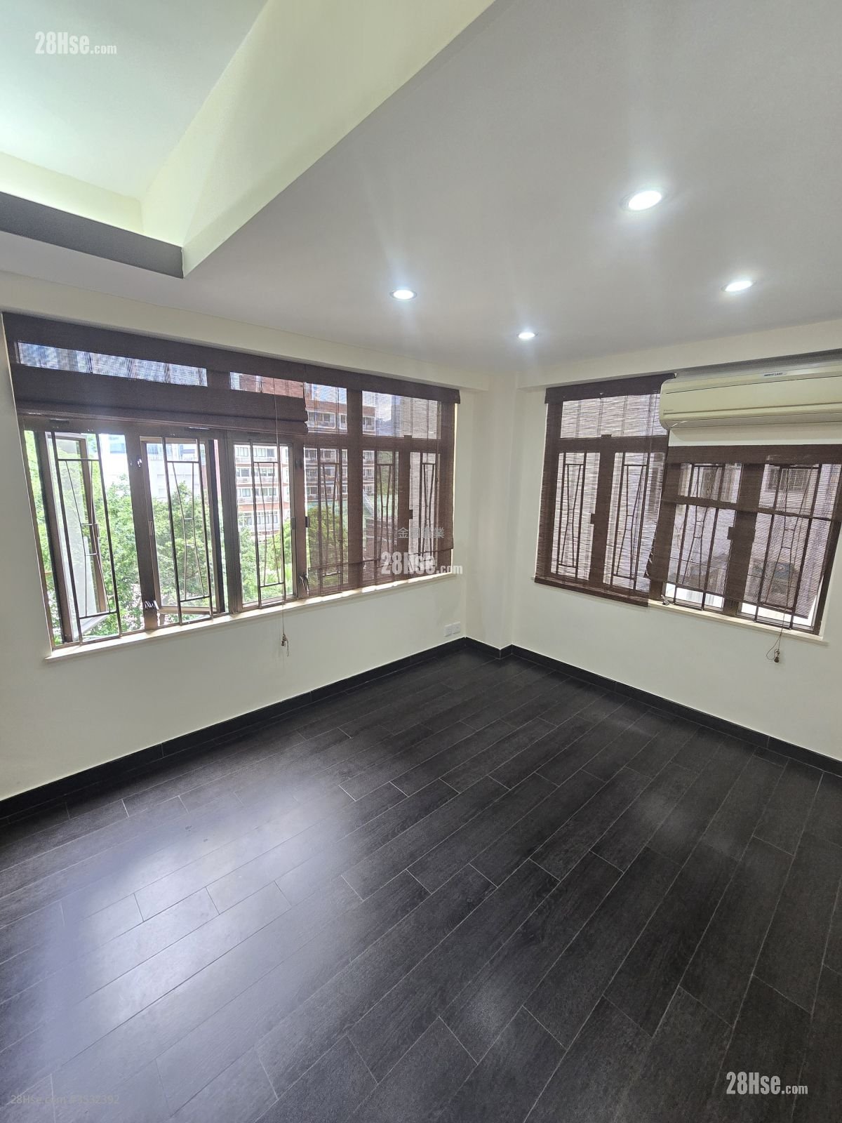 Wong Tat Wing Court Rental 3 Bedrooms , 1 Bathroom 670 ft² ( 62.2 m² )