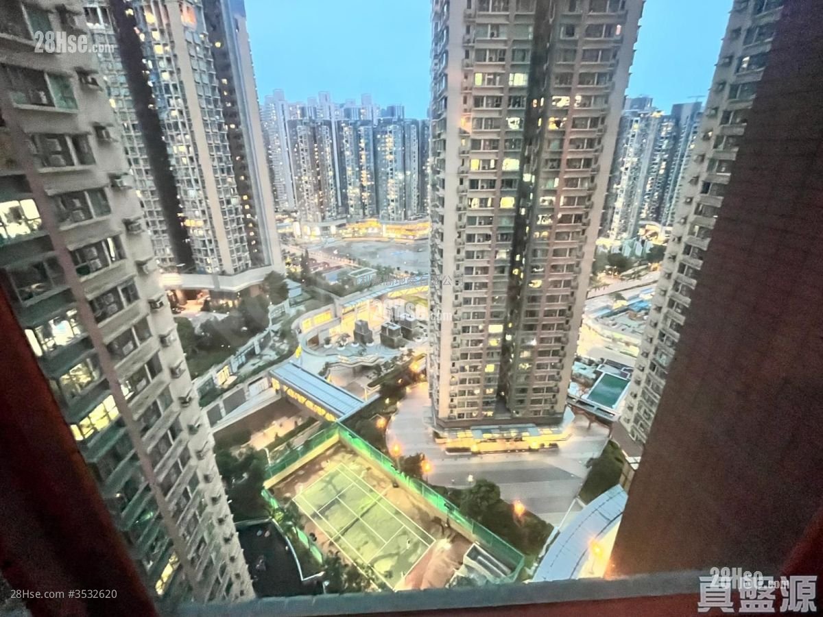 Park Central Sell 2 Bedrooms 406 ft² ( 37.7 m² )