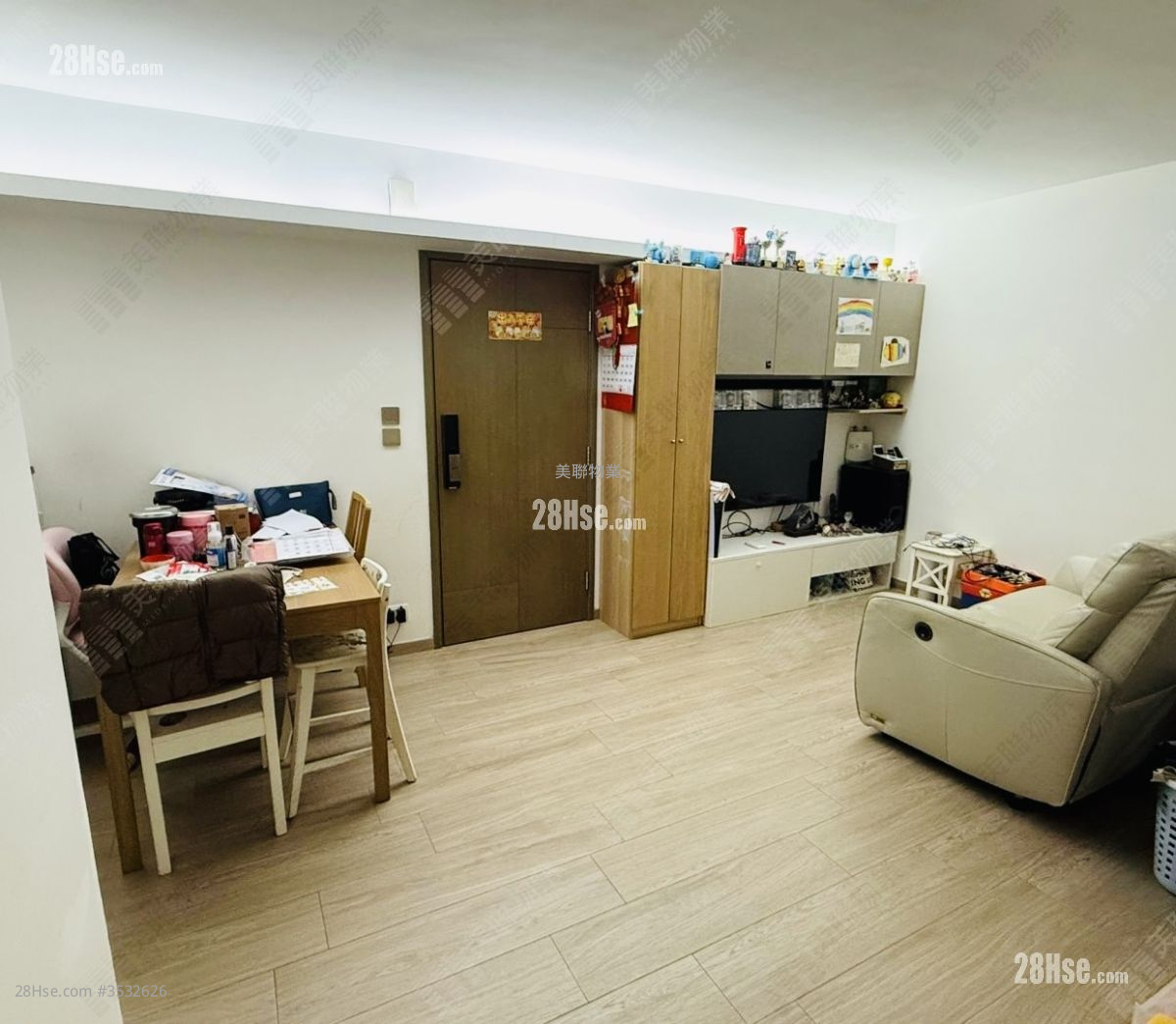 Tsing Yi Estate Sell 2 Bedrooms 443 ft² ( 41.2 m² )