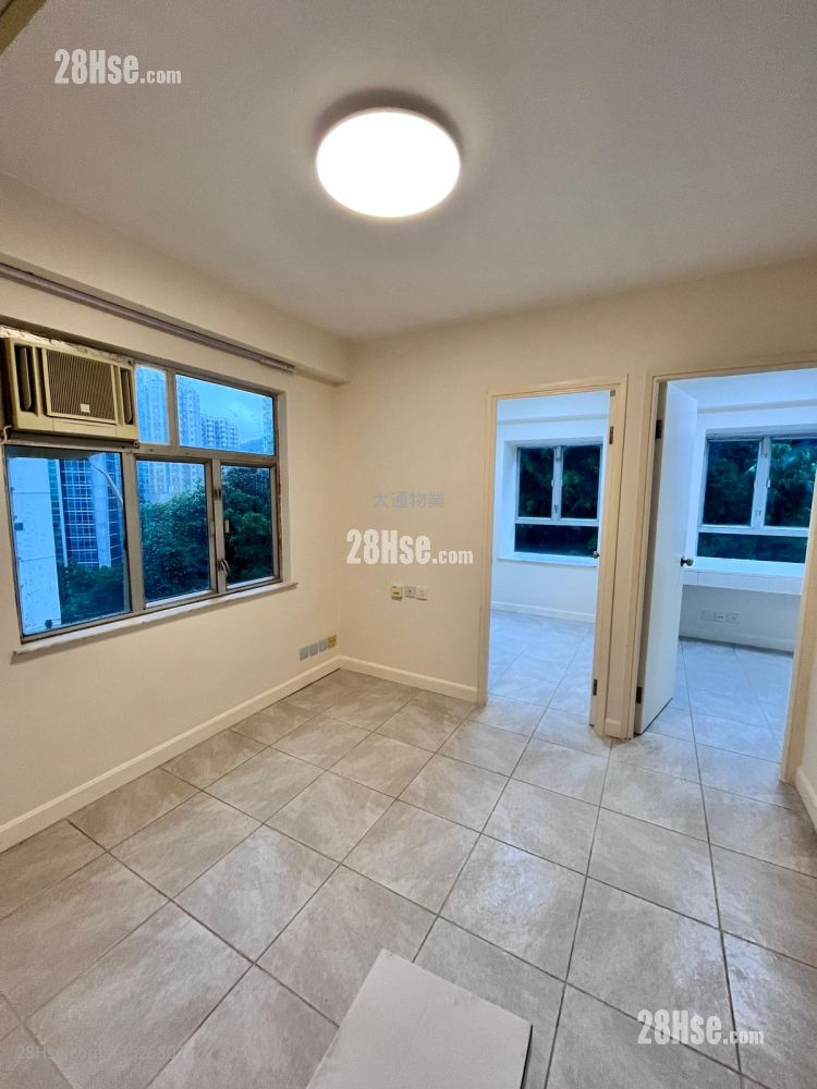 Belleve Court Rental 2 Bedrooms , 1 Bathroom 288 ft² ( 26.8 m² )