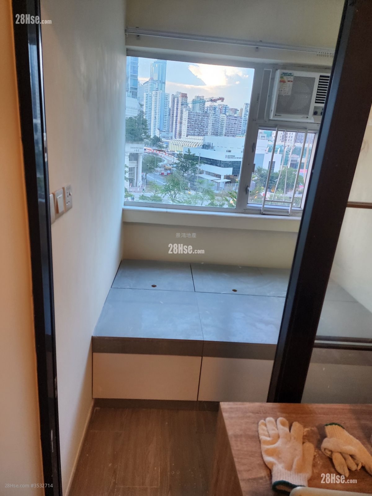Man Cheong Building Rental 2 Bedrooms , 1 Bathroom 200 ft² ( 18.6 m² )