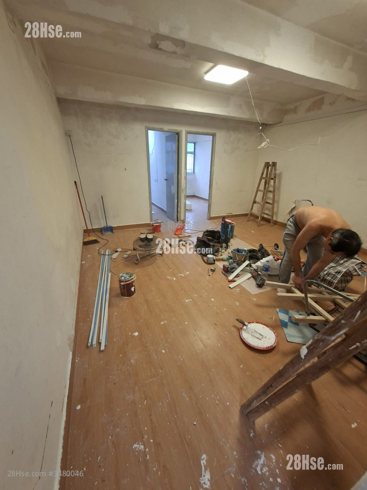 9-23 Hak Po Street Rental 3 Bedrooms , 1 Bathroom 612 ft² ( 56.9 m² )