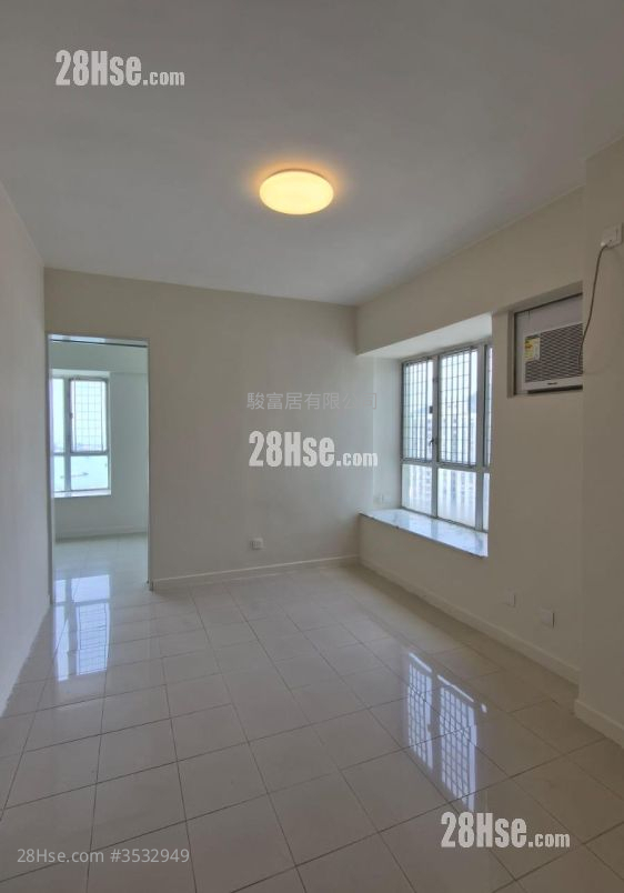 Richland Garden Sell 2 Bedrooms , 1 Bathroom 325 ft² ( 30.2 m² )