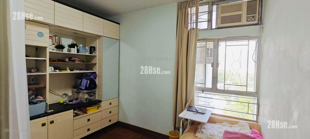 Tai Po Centre Rental 2 Bedrooms , 1 Bathroom 325 ft² ( 30.2 m² )