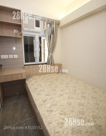 Glory House Rental Studio , 1 Bathroom 120 ft² ( 11.1 m² )