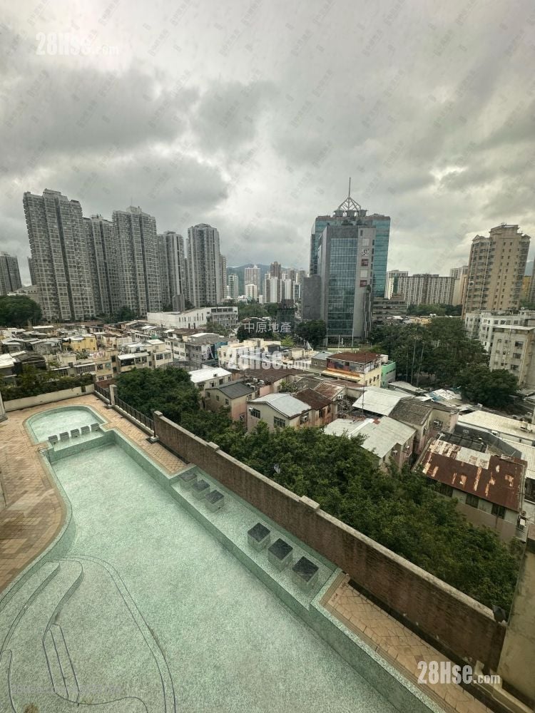 Royal Jubilee Sell 2 Bedrooms , 1 Bathroom 394 ft² ( 36.6 m² )