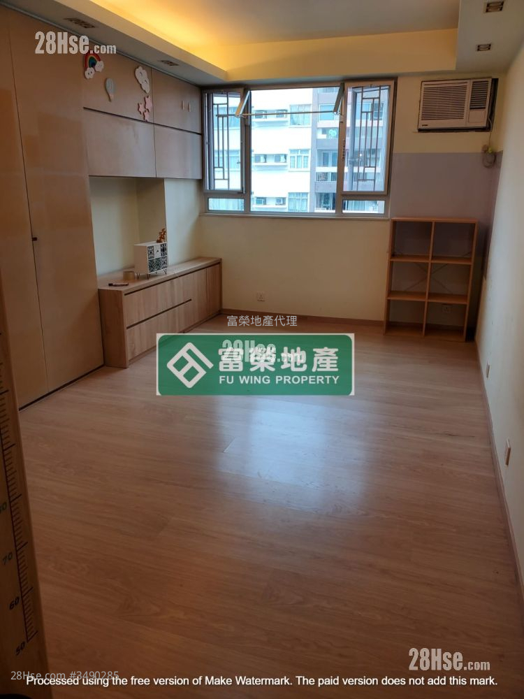 Balwin Court Rental 3 Bedrooms , 2 Bathrooms 639 ft² ( 59.4 m² )