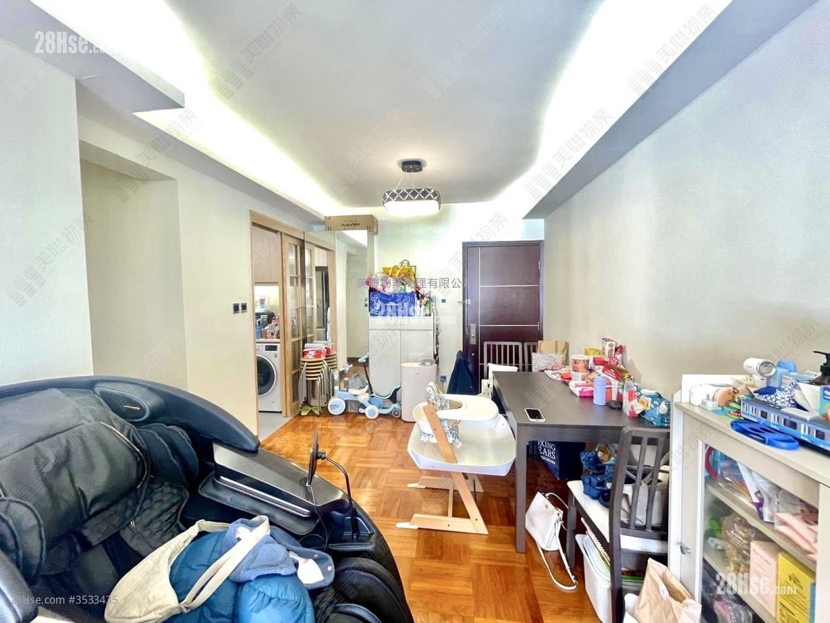 Richwood Park Sell 2 Bedrooms , 1 Bathroom 636 ft² ( 59.1 m² )