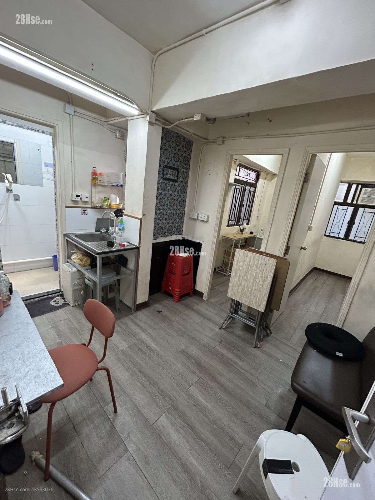 Cheong Fat Mansion Rental 2 Bedrooms , 1 Bathroom 233 ft² ( 21.6 m² )