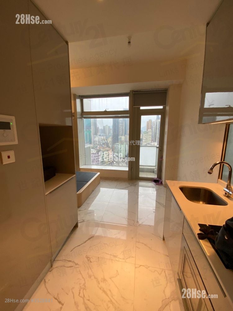 City Hub Rental Studio , 1 Bathroom 267 ft² ( 24.8 m² )