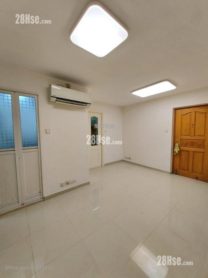 Yat Nga Court Rental 2 Bedrooms , 1 Bathroom 376 ft² ( 34.9 m² )