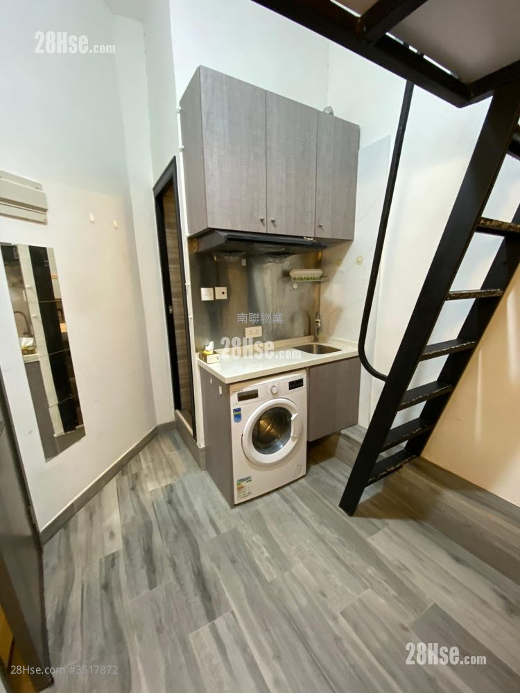 Lido Apartments Rental Studio , 1 Bathroom 130 ft² ( 12.1 m² )