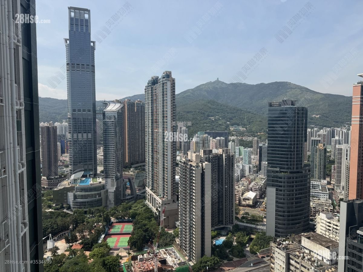 City Point Sell 3 Bedrooms 696 ft² ( 64.7 m² )