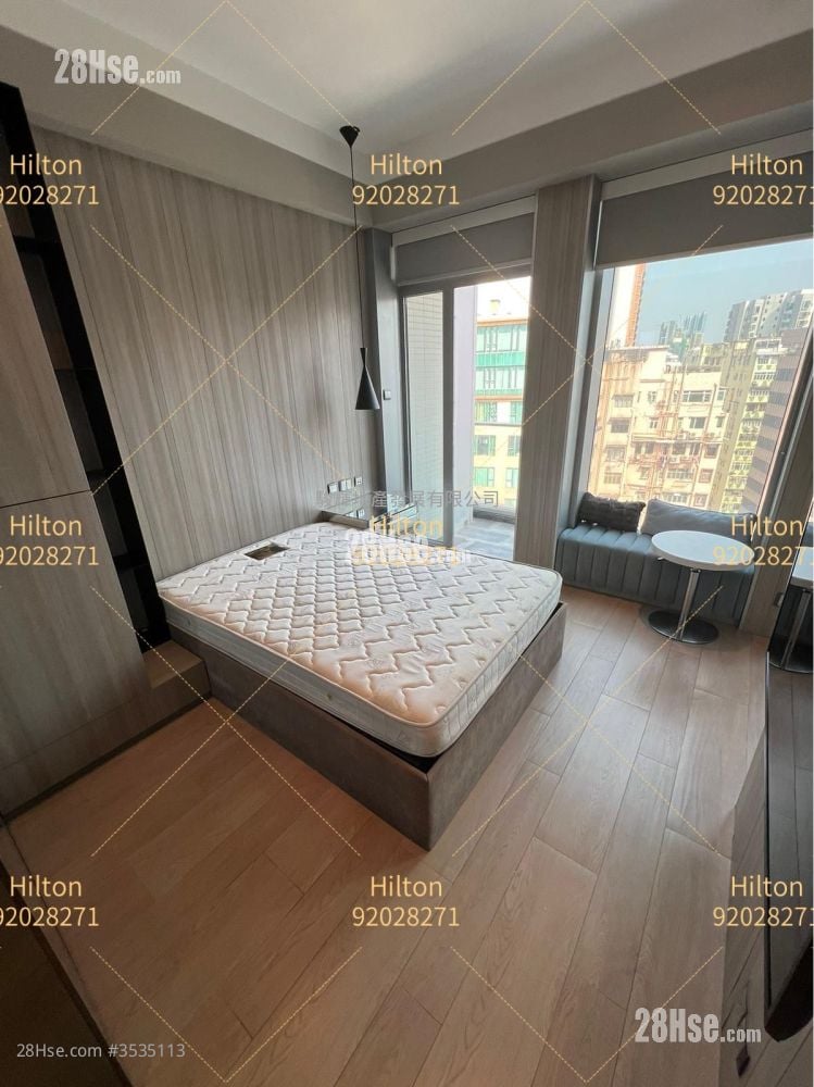 Parkes Residence Sell Studio , 1 Bathroom 248 ft² ( 23.0 m² )