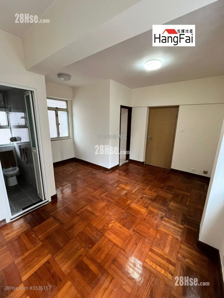 Kam Fung Building Rental 2 Bedrooms , 1 Bathroom 390 ft² ( 36.2 m² )