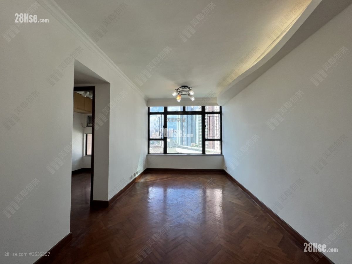 Chelsea Heights Rental 2 Bedrooms , 1 Bathroom 525 ft² ( 48.8 m² )