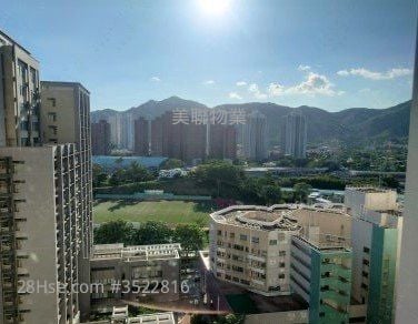 South Hillcrest Sell 2 Bedrooms , 1 Bathroom 588 ft² ( 54.6 m² )