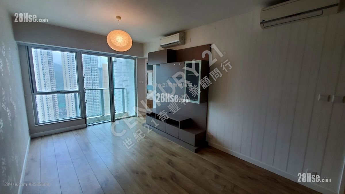 Oceanaire Rental 3 Bedrooms , 2 Bathrooms 666 ft² ( 61.9 m² )