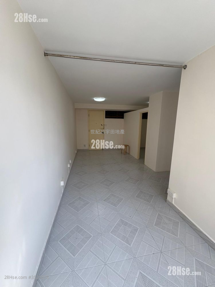 Tai Wo Estate Rental 2 Bedrooms , 1 Bathroom 366 ft² ( 34.0 m² )