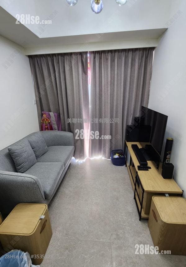 Novo Land Rental 2 Bedrooms , 1 Bathroom 416 ft² ( 38.6 m² )