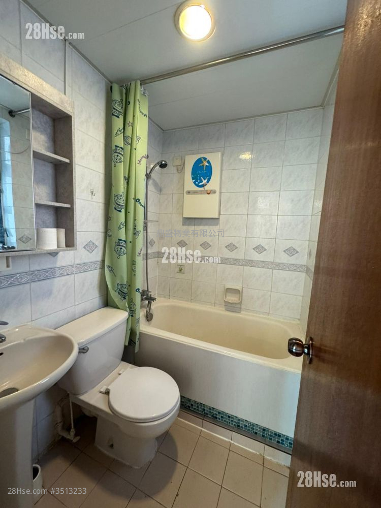 Fortress Heights Rental 2 Bedrooms , 1 Bathroom 335 ft² ( 31.1 m² )