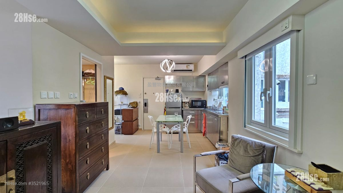 Silvervale Mansion Rental Studio , 1 Bathroom 386 ft² ( 35.9 m² )