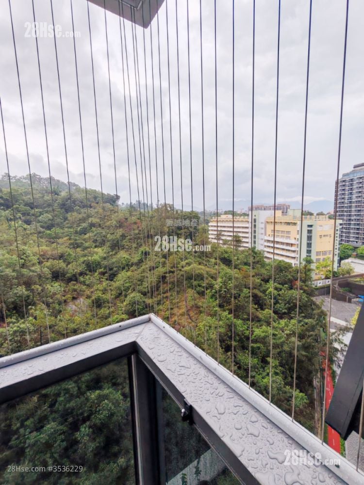 Le Point Sell 2 Bedrooms , 1 Bathroom 579 ft² ( 53.8 m² )