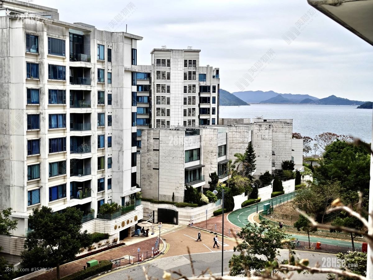 Providence Peak Sell 3 Bedrooms , 3 Bathrooms 1,105 ft² ( 102.7 m² )