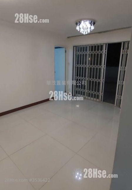 Village Rental 2 Bedrooms , 1 Bathroom 550 ft² ( 51.1 m² )