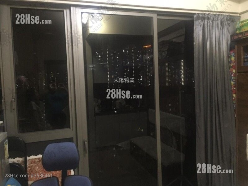 荟点 售盘 220 平方尺 ( 20.4 平方米 )
