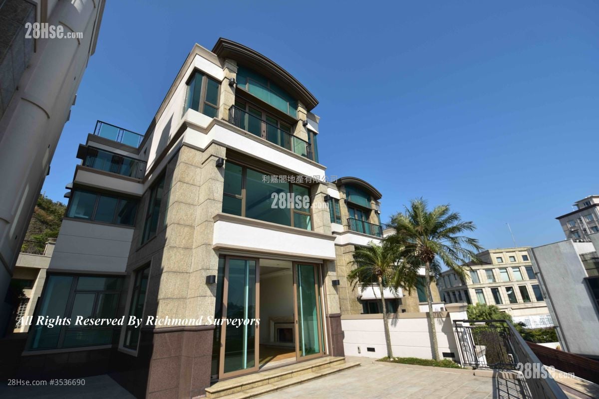 74 Mount Kellett Road Rental 4 Bedrooms , 4 Bathrooms 2,713 ft² ( 252.0 m² )