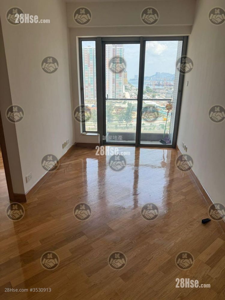 The Prince Place Rental 2 Bedrooms , 1 Bathroom 479 ft² ( 44.5 m² )
