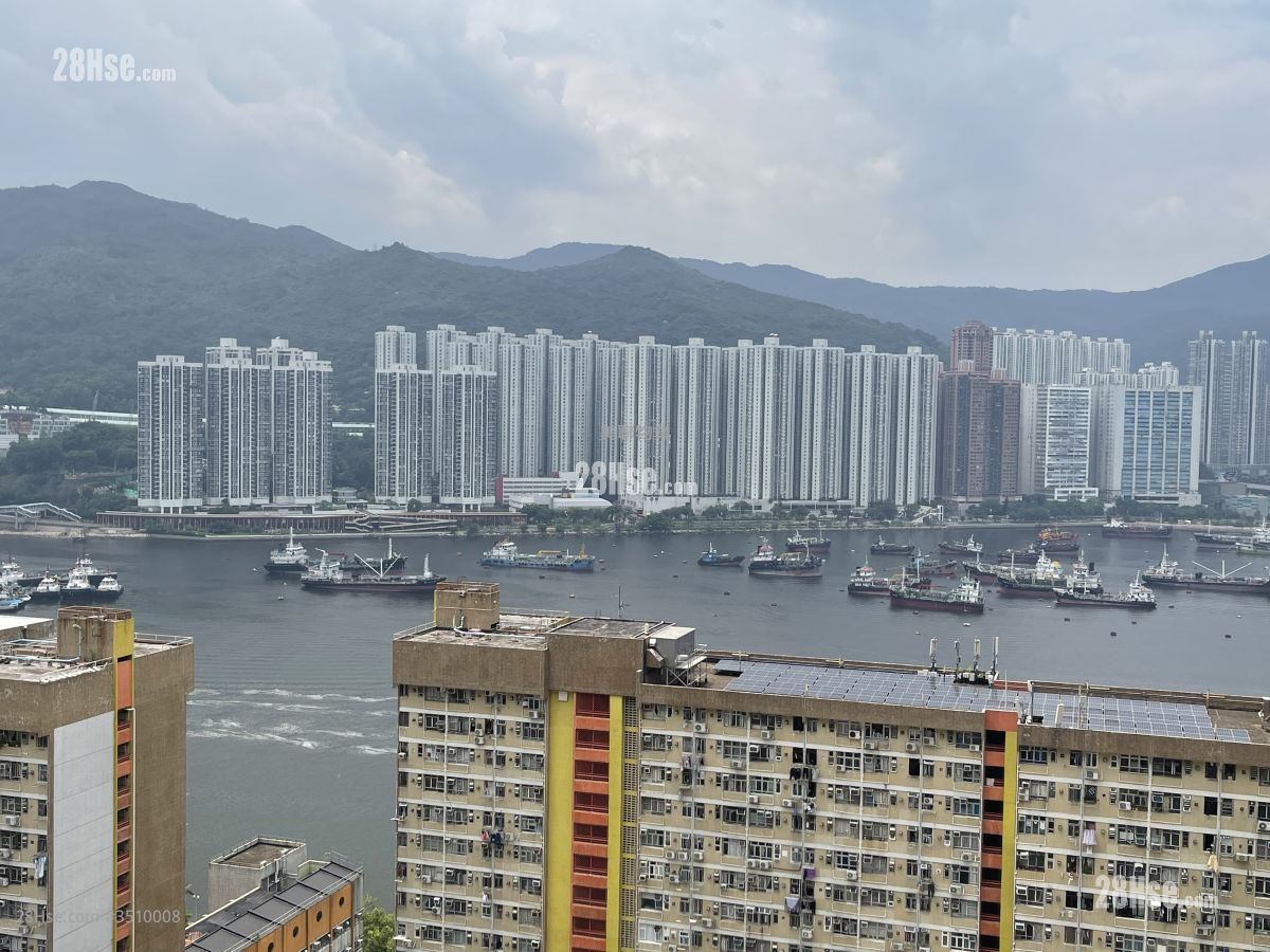 Cheung Fat Estate Sell 443 ft² ( 41.2 m² )