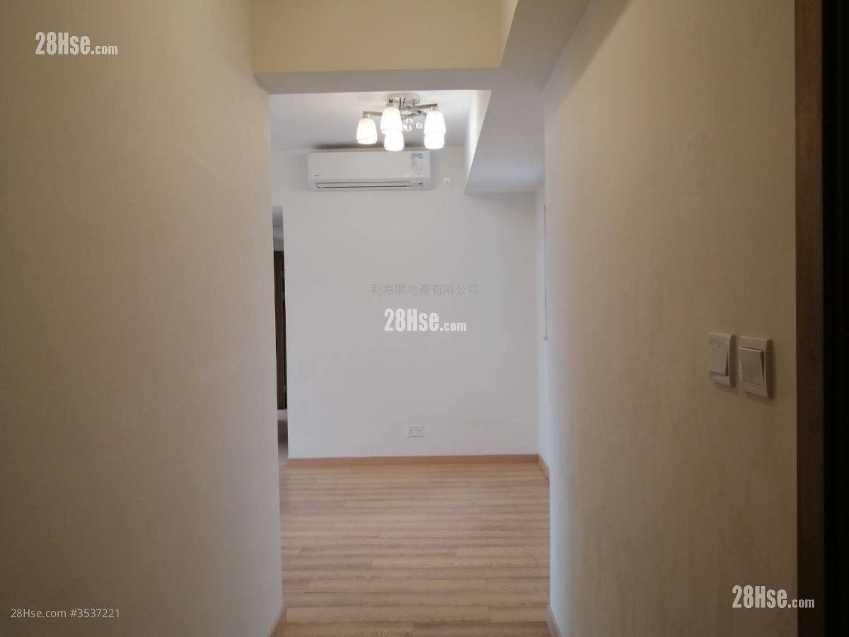 Sol City Sell 3 Bedrooms 737 ft² ( 68.5 m² )