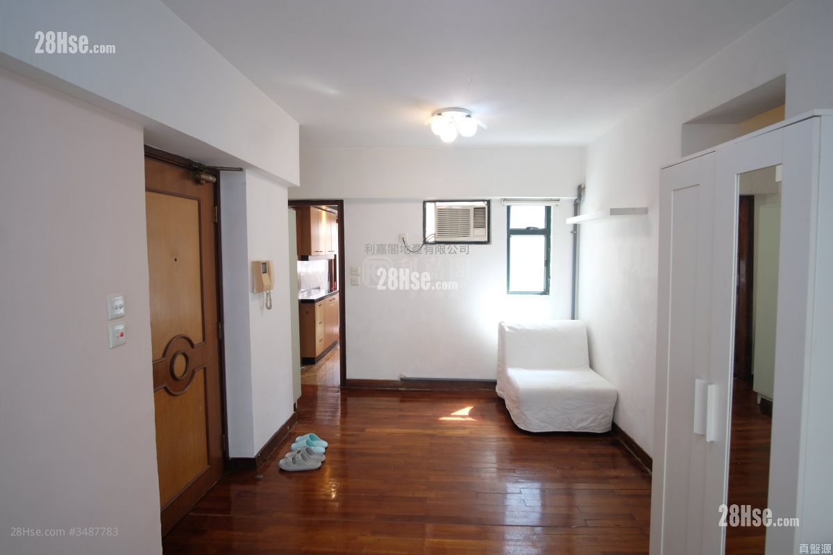 Dragon Court Sell 3 Bedrooms 615 ft² ( 57.1 m² )