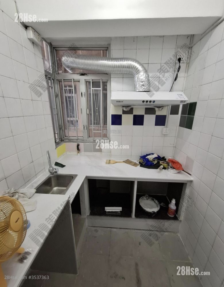 Win Fong Heights Rental 459 ft² ( 42.6 m² )
