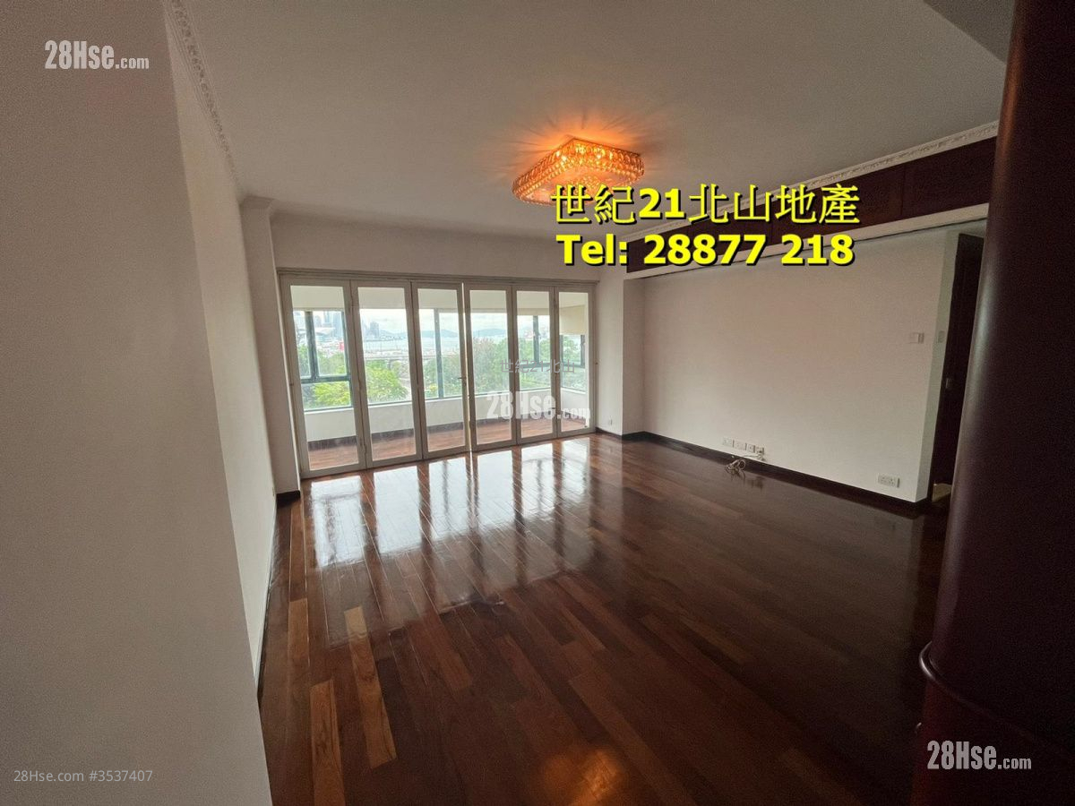 Victoria Court Rental 3 Bedrooms , 2 Bathrooms 1,592 ft² ( 147.9 m² )