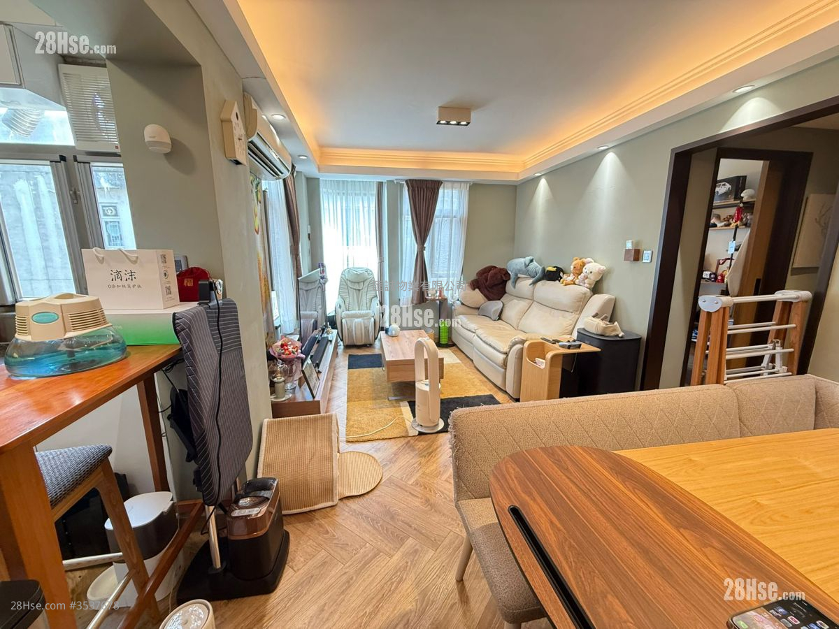 Fortune Garden Rental 2 Bedrooms , 1 Bathroom 529 ft² ( 49.1 m² )