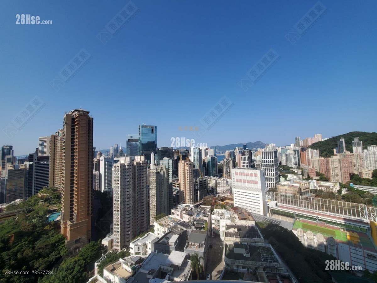 比华利山 租盘 4 房 , 3 浴室 1,426 平方尺 ( 132.5 平方米 )