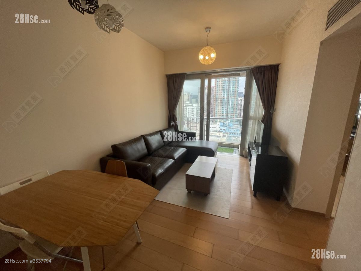Mount East Rental 2 Bedrooms , 2 Bathrooms 549 ft² ( 51.0 m² )