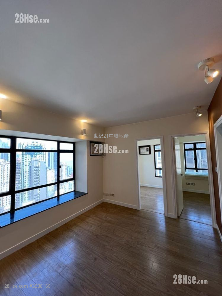 Tycoon Court Rental 2 Bedrooms , 1 Bathroom 388 ft² ( 36.0 m² )