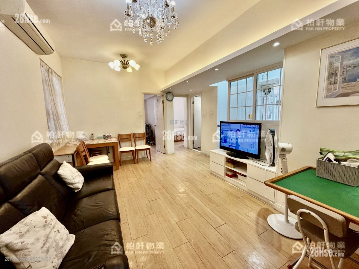 Lido Apartments Sell 2 Bedrooms , 1 Bathroom 607 ft² ( 56.4 m² )