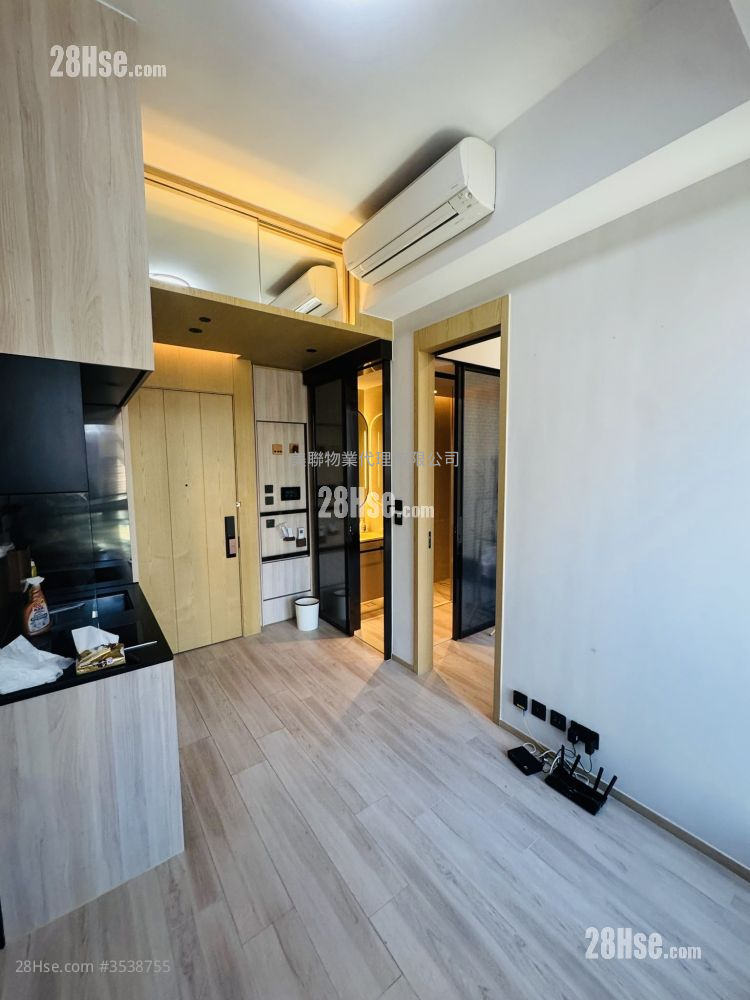 The Quinn Square Mile Rental 1 Bedroom , 1 Bathroom 264 ft² ( 24.5 m² )