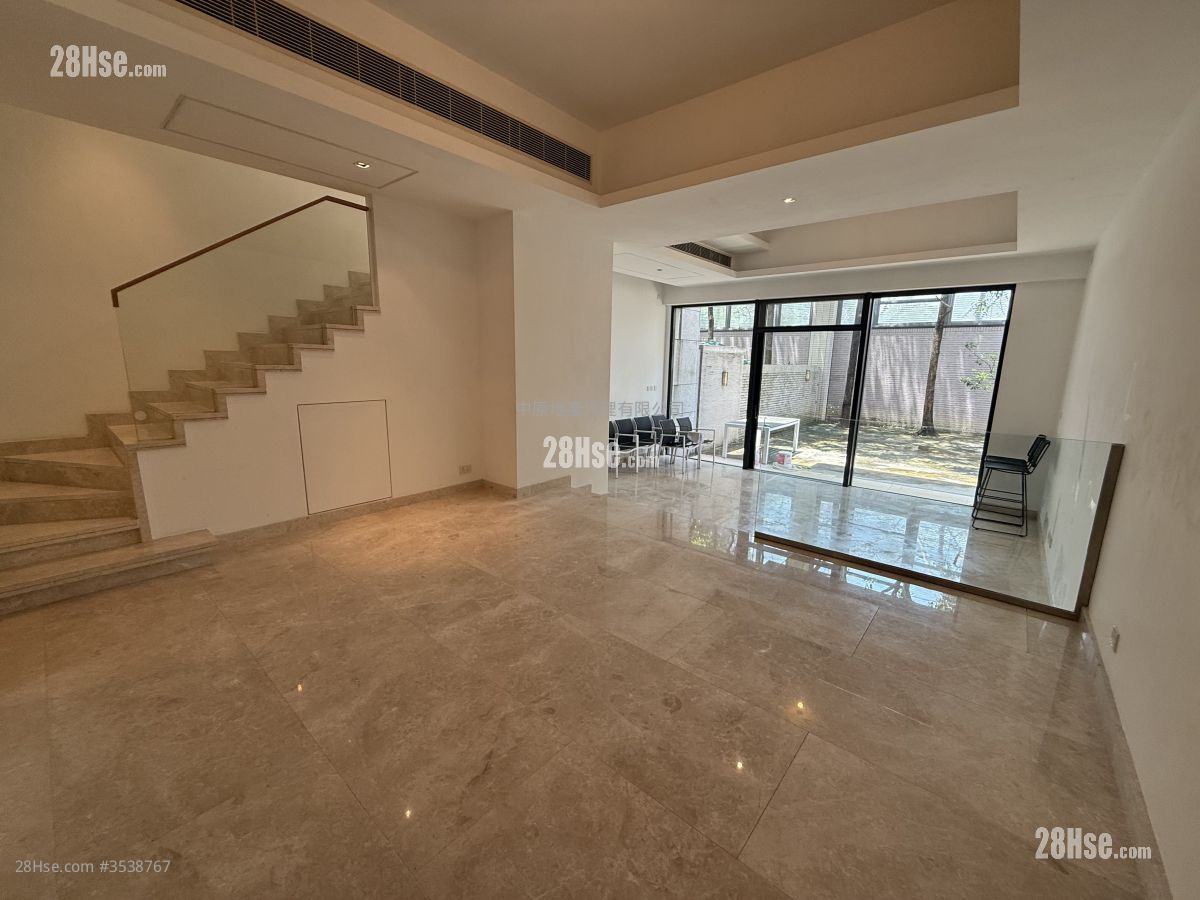 Valais Rental 3 Bedrooms , 4 Bathrooms 1,576 ft² ( 146.4 m² )