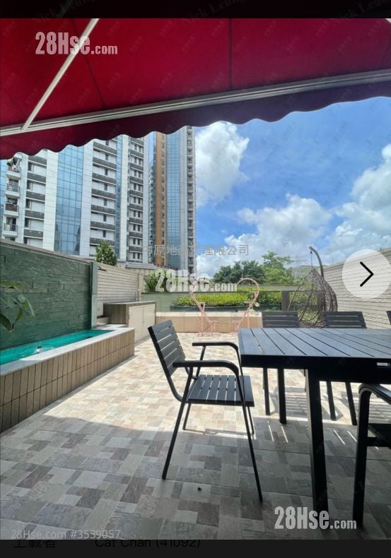 Crescent Green Sell 4 Bedrooms 2,099 ft² ( 195.0 m² )