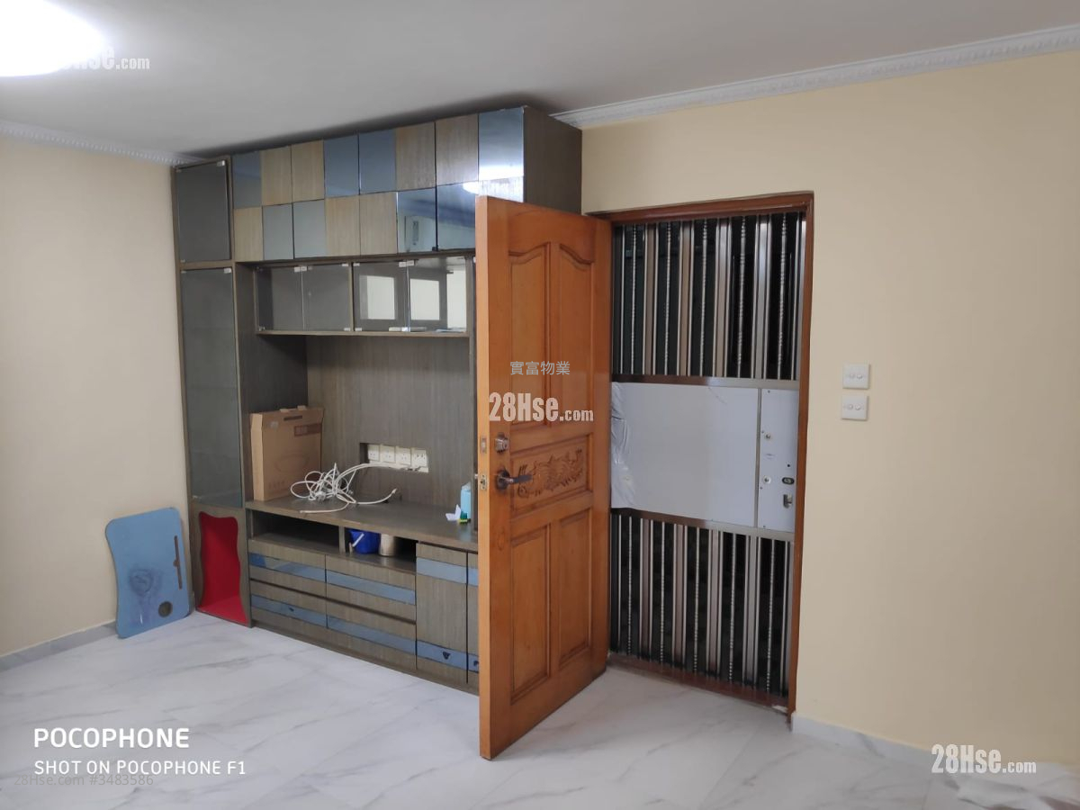 Chung Nga Court Rental 2 Bedrooms , 1 Bathroom 443 ft² ( 41.2 m² )