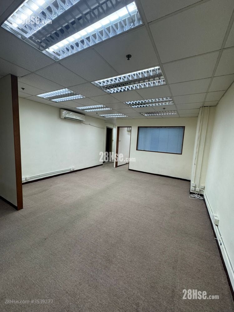 Trust Centre Rental 1 Bedroom , 1 Toilet 528 ft² ( 49.1 m² )