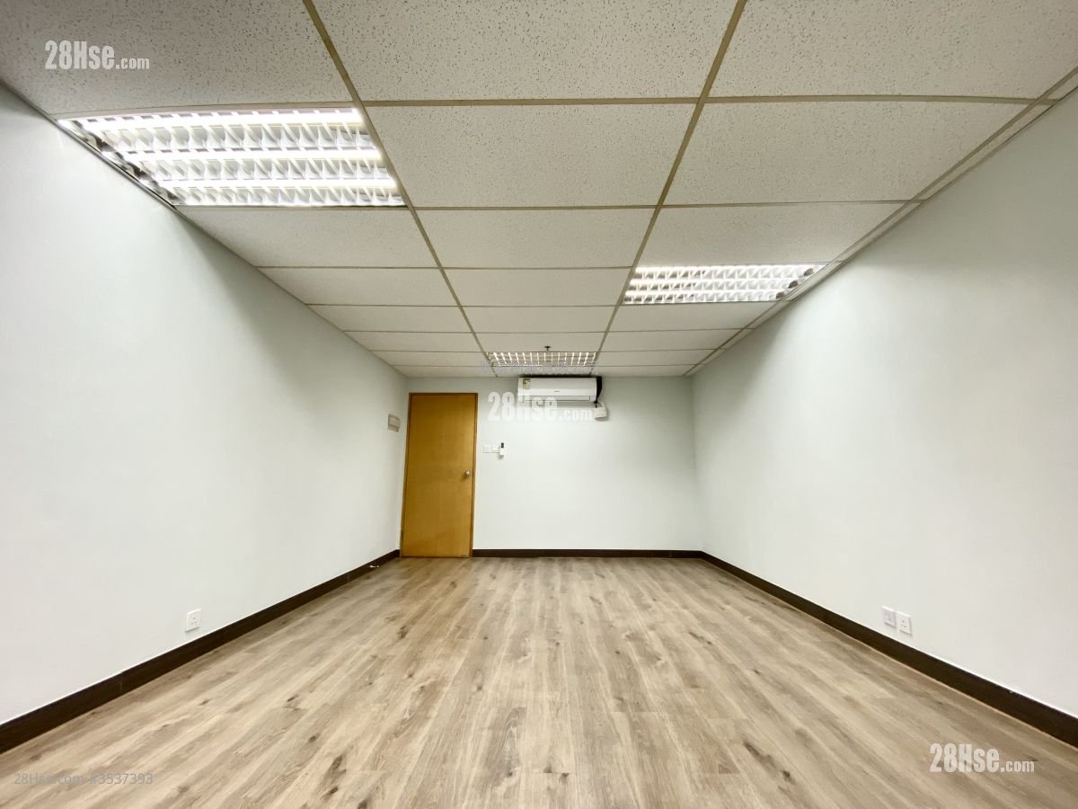 Union Hing Yip Factory Building Rental 260 ft² ( 24.2 m² )