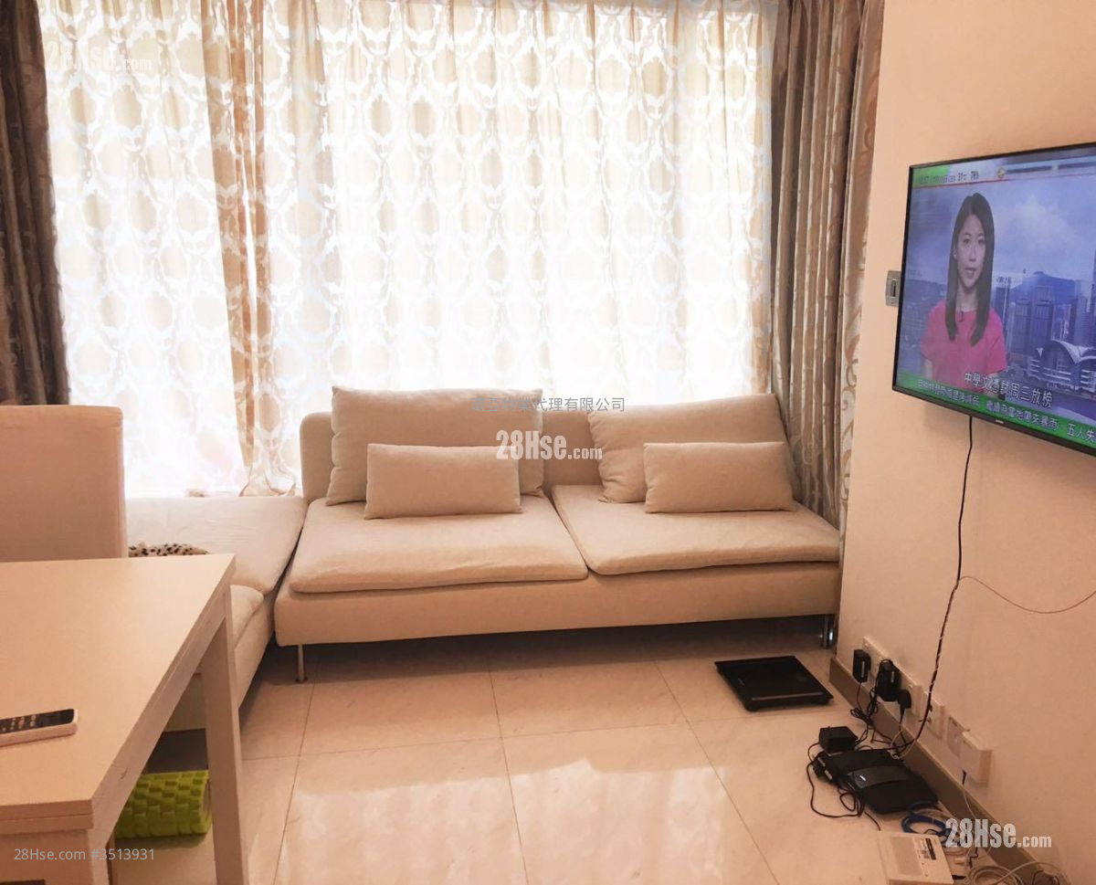 High West Rental 1 Bedroom , 1 Bathroom 396 ft² ( 36.8 m² )