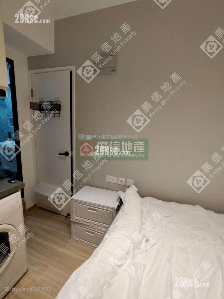 Shing Tak Mansion Rental Studio , 1 Bathroom 120 ft² ( 11.1 m² )